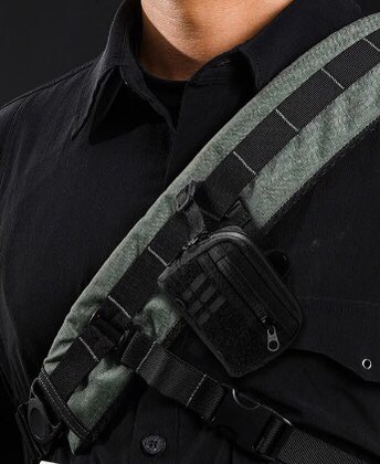 TACTICALGEEK_US's tweet photo. TACTICAL_GEEK Storage A18 😎 Clip it, hang it, carry it—your mini gear goes anywhere. #tacticalgeek  #edcpatch  #edcpouch  #edcorganizer  #gear  #edcgear #edc #outdoorlife #everydaycarry #everydaycarrys #edcpouchs #edcbag #urbancarry #edcbags #edcbackpack #backpack #organizer https://t.co/xwt3CQWi1H