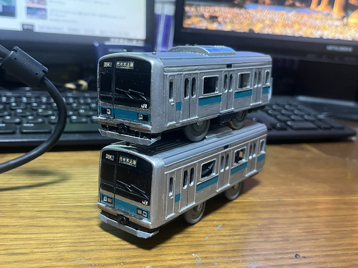 tensor_reynolds's tweet photo. 電車リニューアルします https://t.co/KkCfuMZ3rY