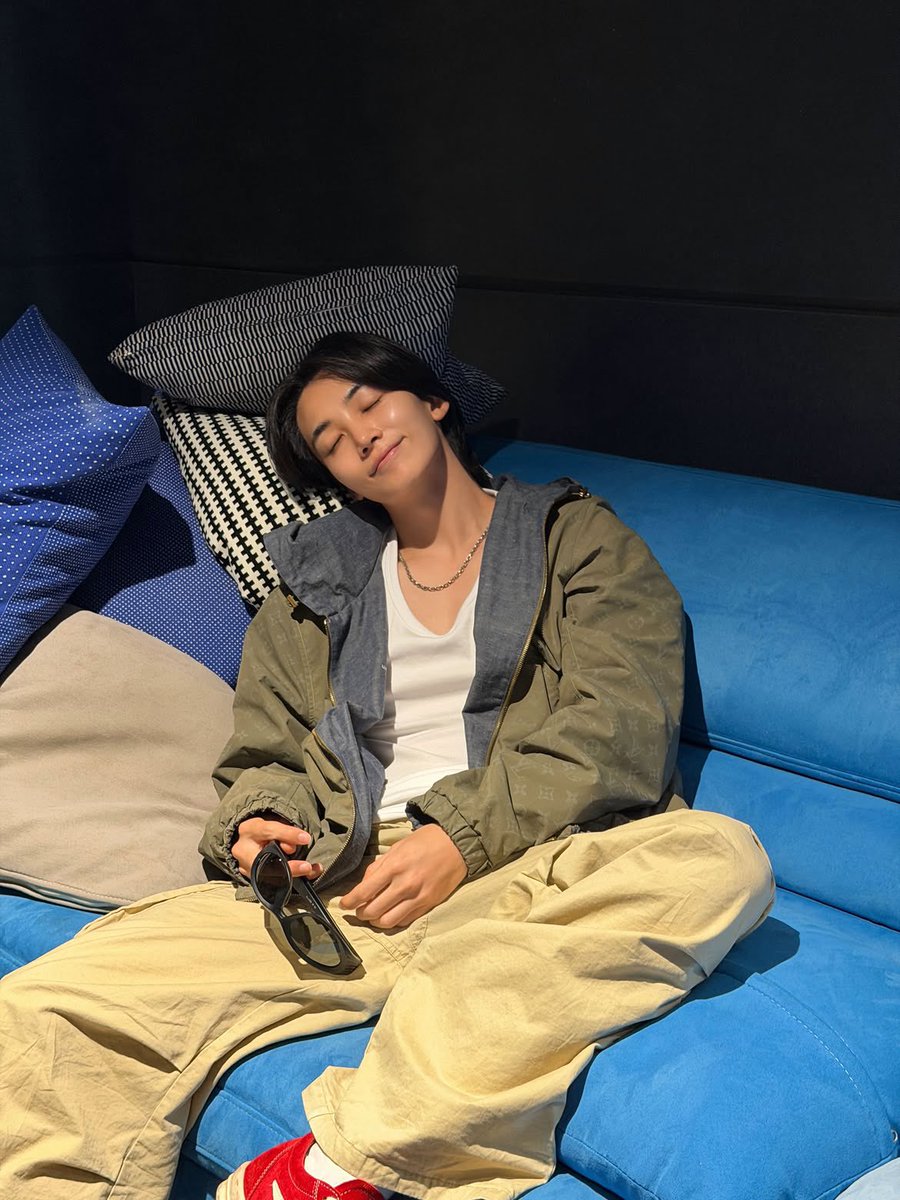 hanniethinker04's tweet photo. 260917 jeonghaniyoo_n post #JEONGHAN #정한 https://t.co/qLFdvfIonq