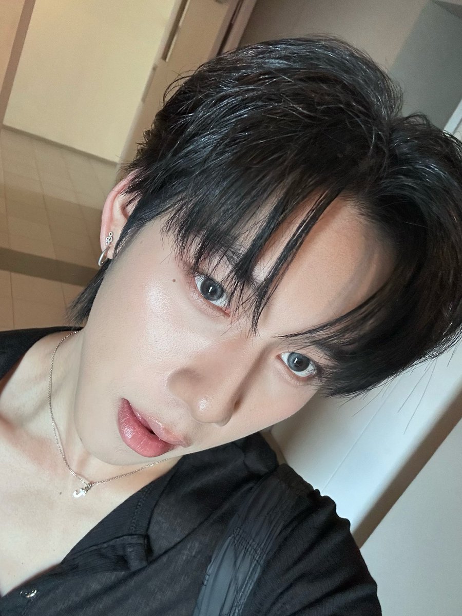Jorjamesu's tweet photo. แบร่ #JAMES_LE7EL https://t.co/z9rxt4VYr0