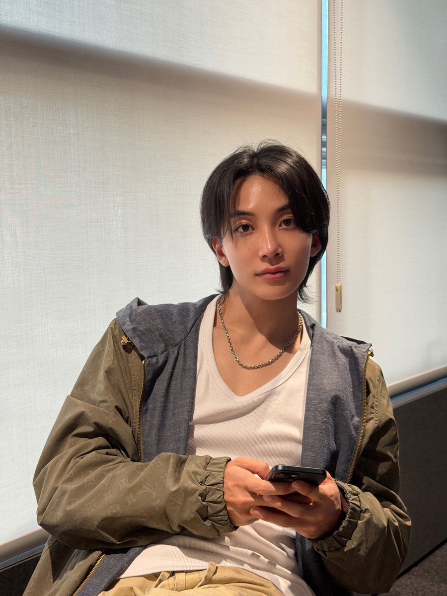 updatingsvt's tweet photo. [INSTAGRAM] 260917 JEONGHAN

😇: bbyong😝

#JEONGHAN #정한 https://t.co/SFeor8LLr0