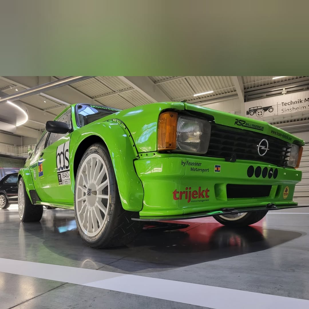 DelbertKeeler's tweet photo. Racing for Bavaria

In 2023, I experienced the green beast for the first time at the Grabfeld Rally with @opeloldies. Recently in Sinsheim, I was thrilled to see the car shining again after Grabfeld 24! https://t.co/3rCuFObtNv