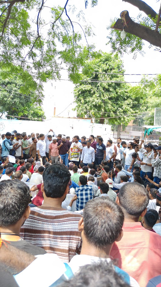 Vipin44044's tweet photo. SCERT कार्यालय लखनऊ 
#60k_शिक्षक_भर्ती https://t.co/v4UYYPuLEg
