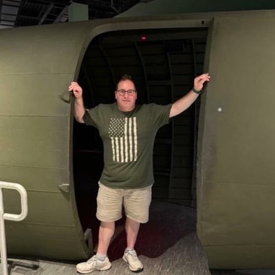 Mores4ept's tweet photo. #NewProfilePic https://t.co/TrulDAaE7Y
