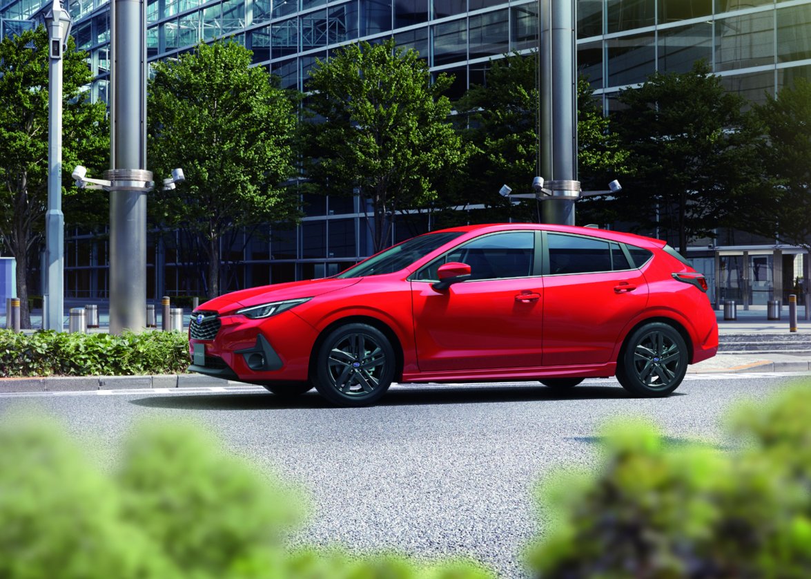 SUBARU_CORP's tweet photo. ✦ SUBARU NEWS ✦
「クロストレック」＆「インプレッサ」が一部改良して、新たに登場！
本日より受注開始です。

【クロストレック】力強く低燃費なストロングハイブリッド(S:HEV)専用モデルへ進化。

【インプレッサ】装備を見直し、より選びやすいラインアップに。

実車を見に、ぜひお近くのSUBARU販売店へ。

#SUBARU #クロストレック #インプレッサ