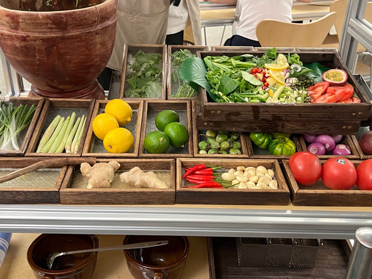 bluer414070's tweet photo. Fresh organic veggies u0026 grass-fed beef restocked! Stock up for your healthy week ahead  #FarmToTable #GroceryHaul https://t.co/TIJoYn1YMY