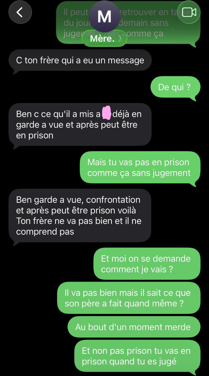 Ana_Kinska's tweet photo. Ma « mère » après avoir déposer plainte contre mon « père » suite aux agressions s*xuelles qu’il m’a fait subir quand j’étais enfant 🙃

Et ça c’est la partie gentille encore.

Il y a des gens qui ne devraient jamais faire d’enfants. https://t.co/DWhTLjRiwR
