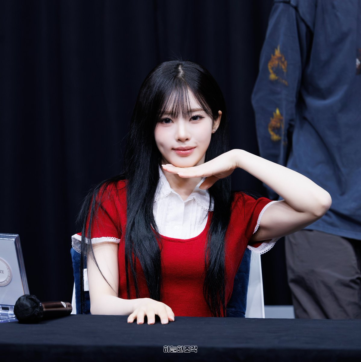 sky_piece_9's tweet photo. 260912 제제뮤 박지원 2p
#박지원 #프로미스나인 #지원
#fromis_9 #PARKJIWON https://t.co/OWkpdJFuy4