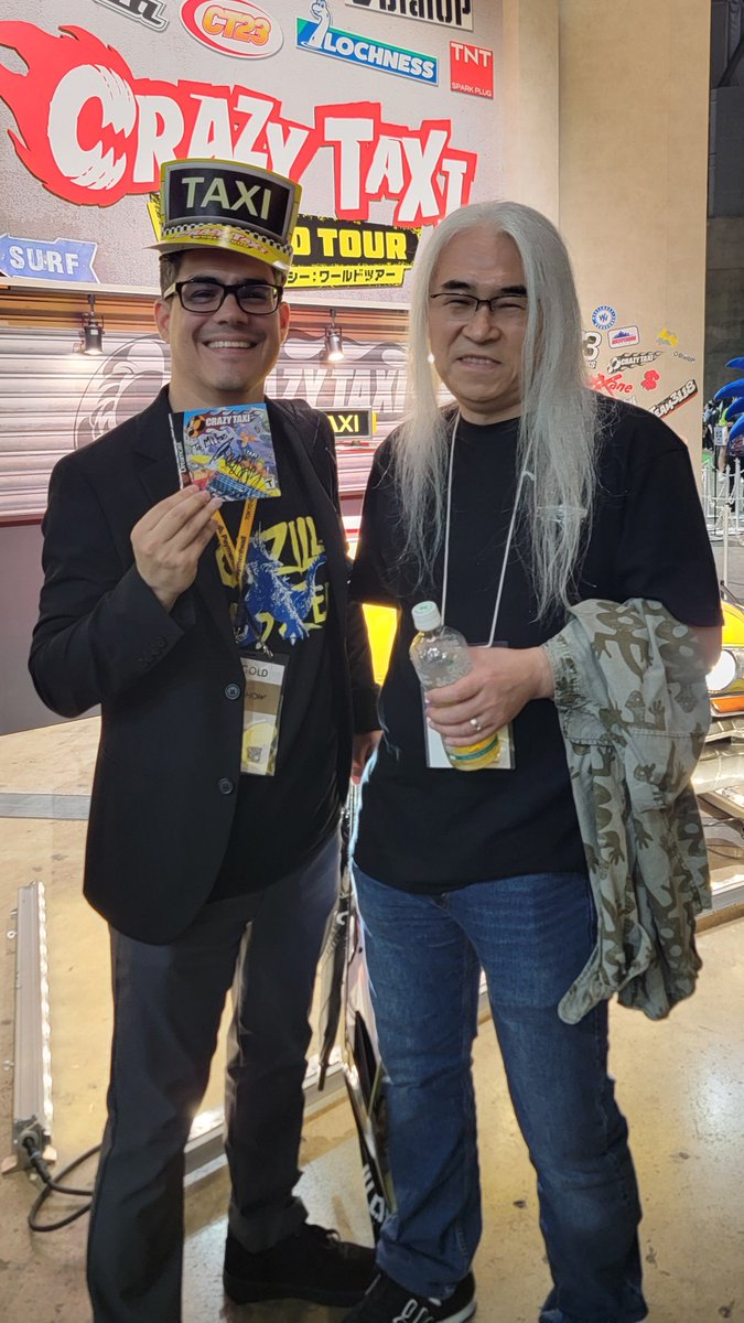 TehMikeDev's tweet photo. CRAAAZY TAXI Creative Director Kenji Kanno at TGS! 🚕🔥

I was also right next to Masahiro Sakurai while he played the demo, and he looked like he was having a blast. 🥲

#SEGAATLUSTGS26 #TGS2026 #CrazyTaxi https://t.co/B81abPo8i6