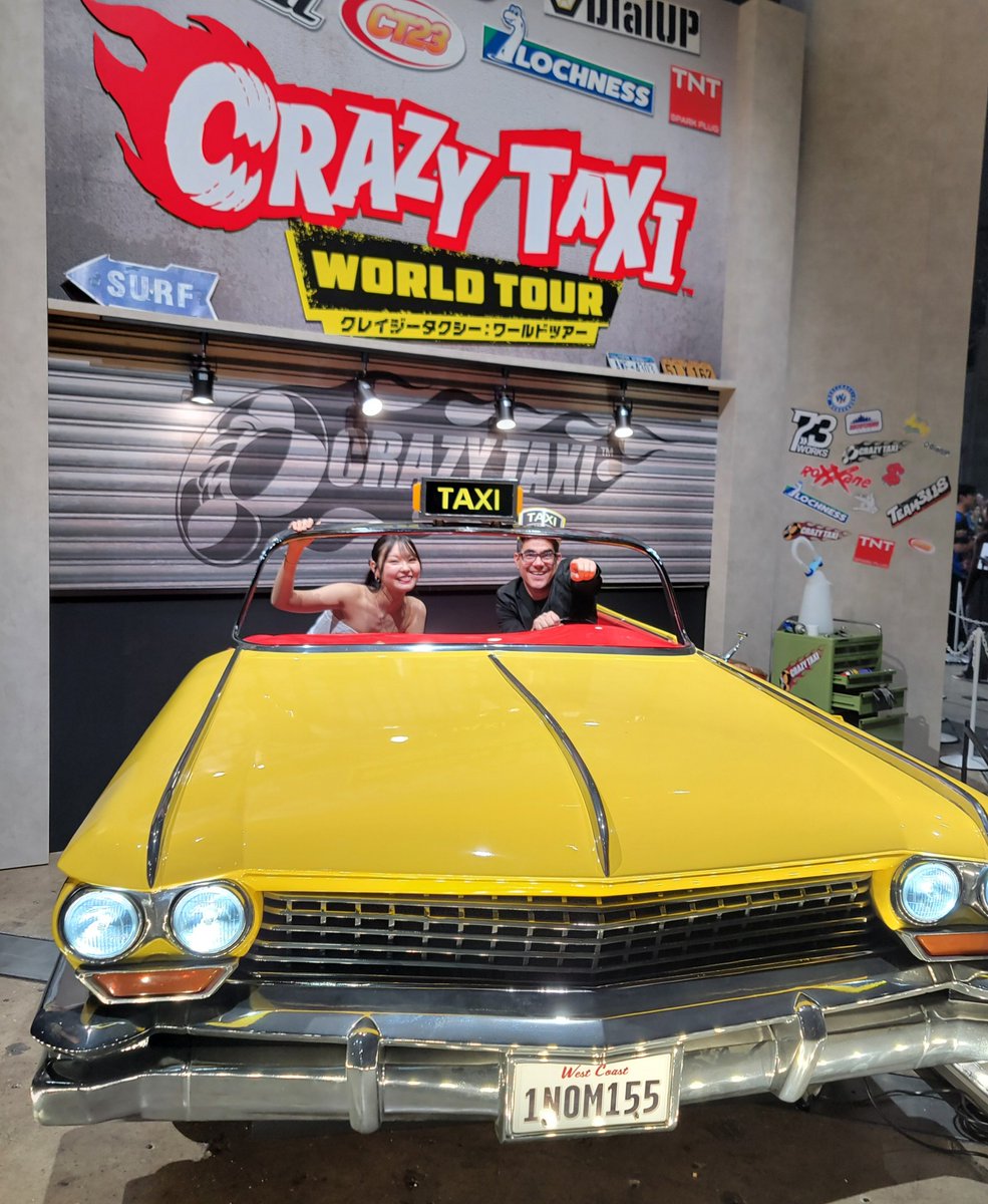 TehMikeDev's tweet photo. CRAAAZY TAXI Creative Director Kenji Kanno at TGS! 🚕🔥

I was also right next to Masahiro Sakurai while he played the demo, and he looked like he was having a blast. 🥲

#SEGAATLUSTGS26 #TGS2026 #CrazyTaxi https://t.co/B81abPo8i6