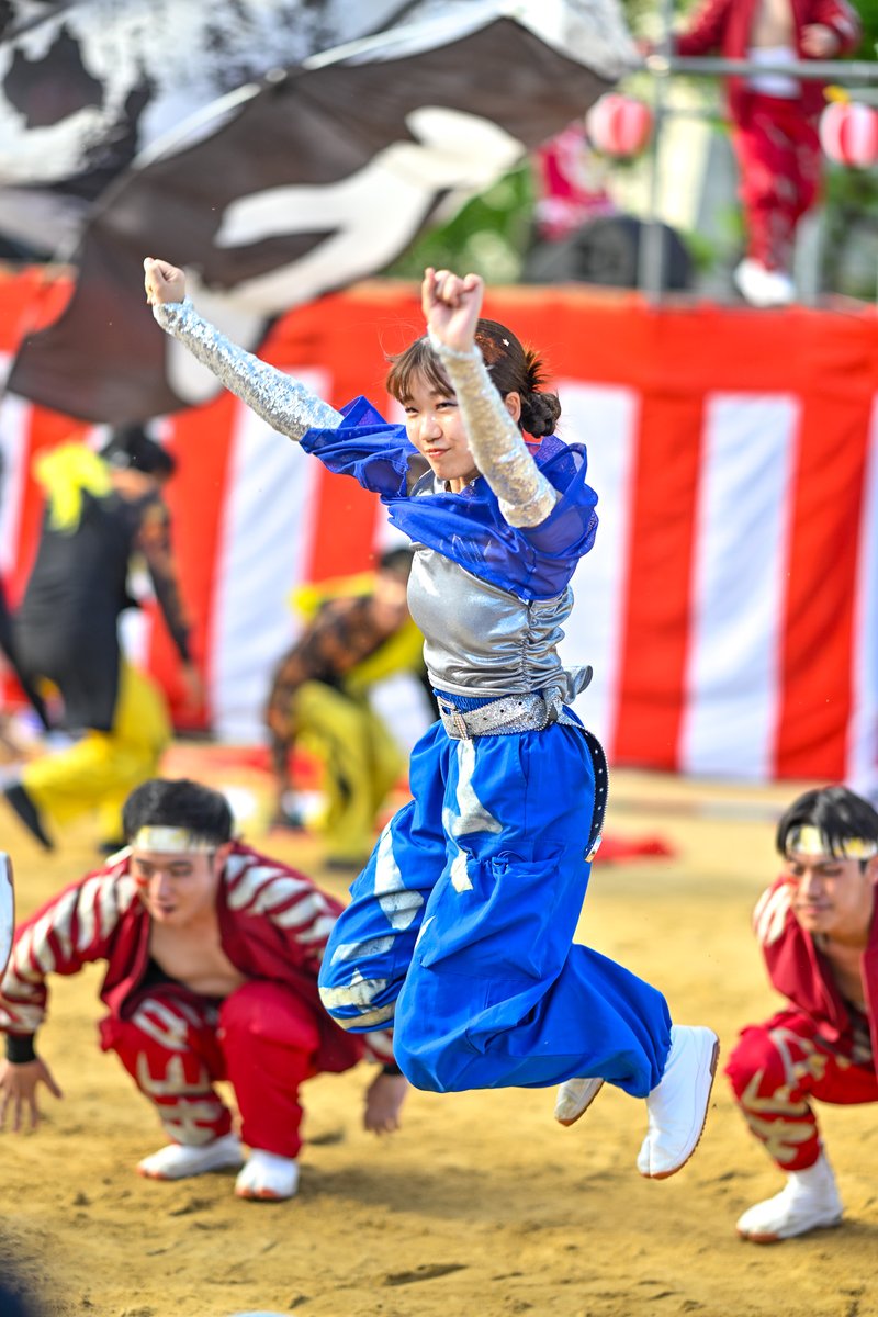 ST04085245's tweet photo. 第27回 
こいや祭り  
「絆百祭」さん  

09.12 大阪城公園 やぐら会場　    

#こいや祭り 
#絆百祭 https://t.co/l8HiRfqboI