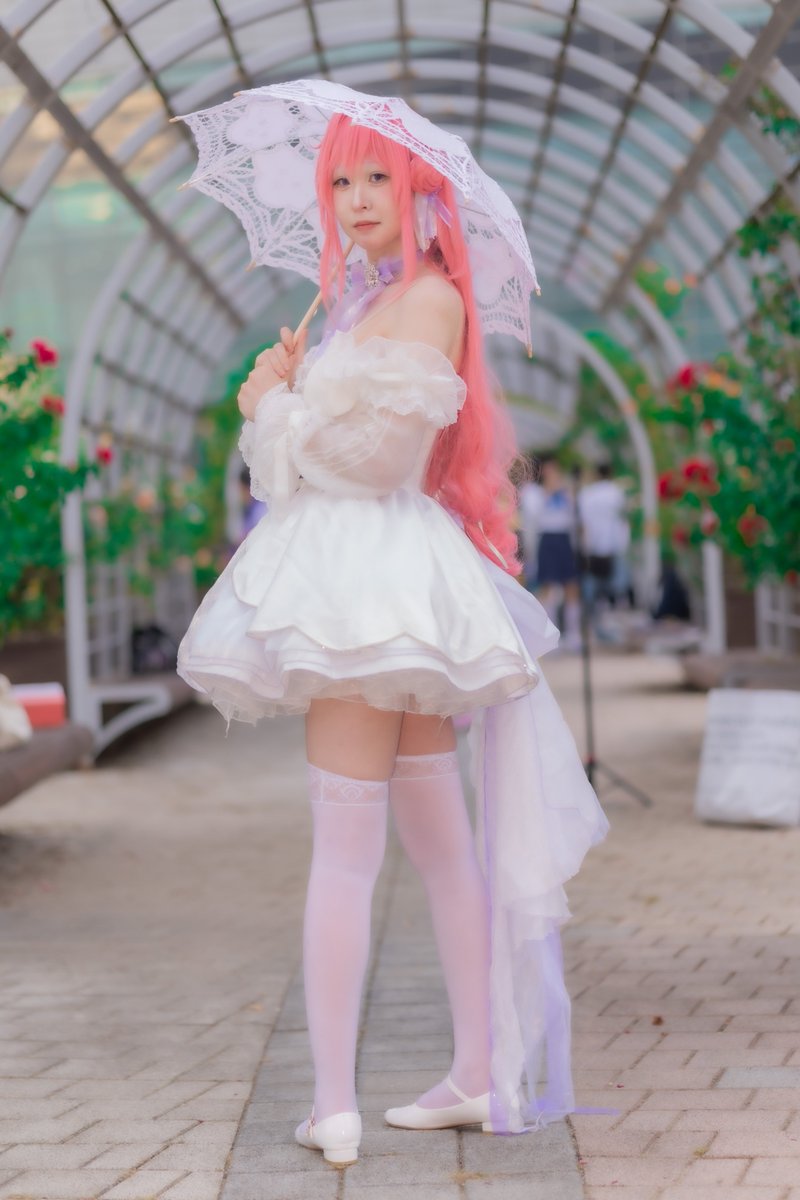 yuriacos's tweet photo. 귀하를 낙원으로 안내하겠습니다

승리의 여신: 니케 - 도로시

#NIKKE #NIKKEcosplay​ #Dorothy #cosplay #ニケ #ドロシー #コスプレ https://t.co/nyTEK1Rbxk