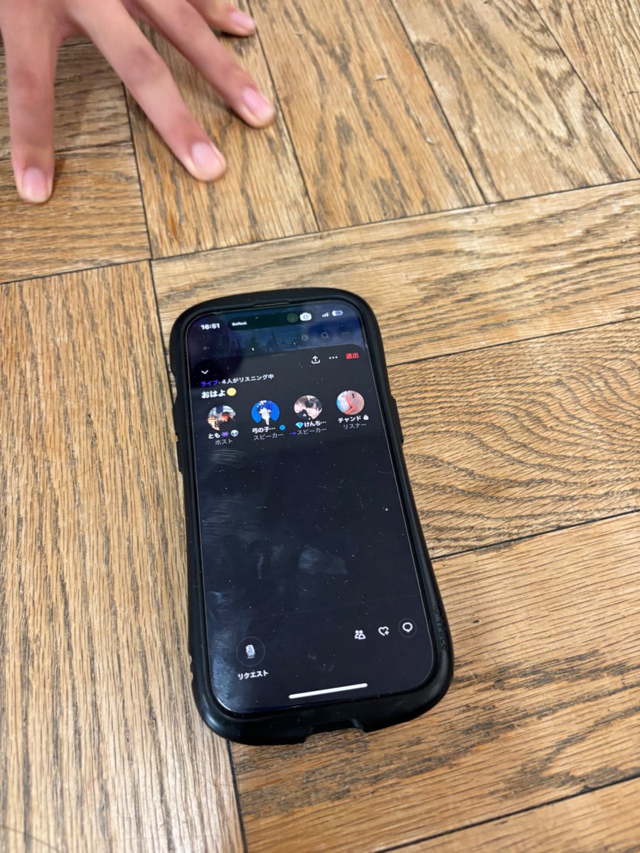 788612yv's tweet photo. 文化祭準備してた https://t.co/vv9ntAX1px