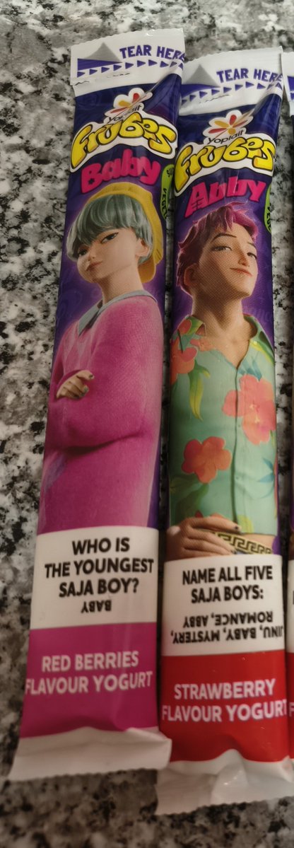 BeaSajawantsAbs's tweet photo. I'm not a fan of yogurt but I want to tear them together https://t.co/5liC6yrK9n