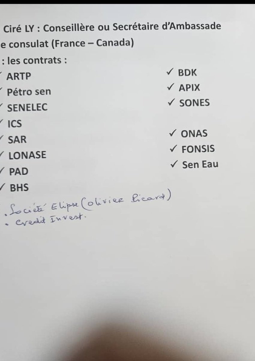 MadiambalD's tweet photo. L'avocat de Sonko, Me Ciré Clédor Ly, a tenu à être bien servi dans le partage du gâteau.  Jugez-en par ses différentes demandes au Premier ministre Sonko à leur audience du 1er avril 2025. https://t.co/o7o1ETVdW6