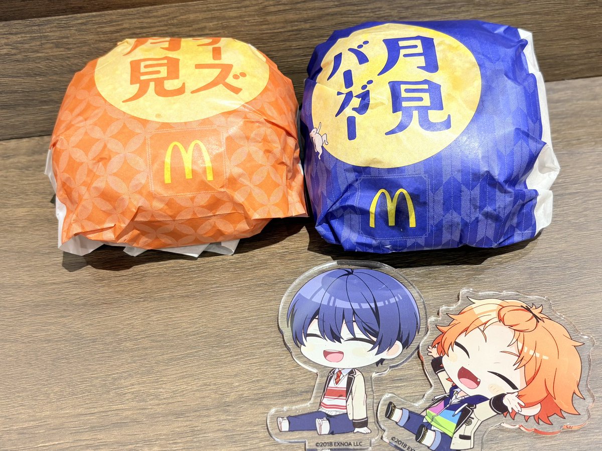 omwbr_'s tweet photo. 毎年恒例🌕🐇 https://t.co/8Q3eUhdcTx