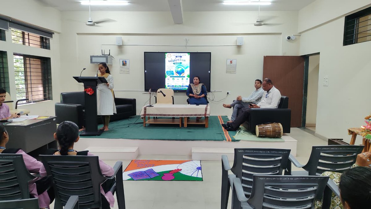 gbedvansda's tweet photo. 🌍 World Ozone Day Celebration
Government B.Ed. College, Vansda celebrated World Ozone Day under IQAC and Saptadhara, with the aim of creating awareness among future teachers about environmental protection, the importance of the ozone layer, and global environmental challenges. https://t.co/ctWyT6llB6
