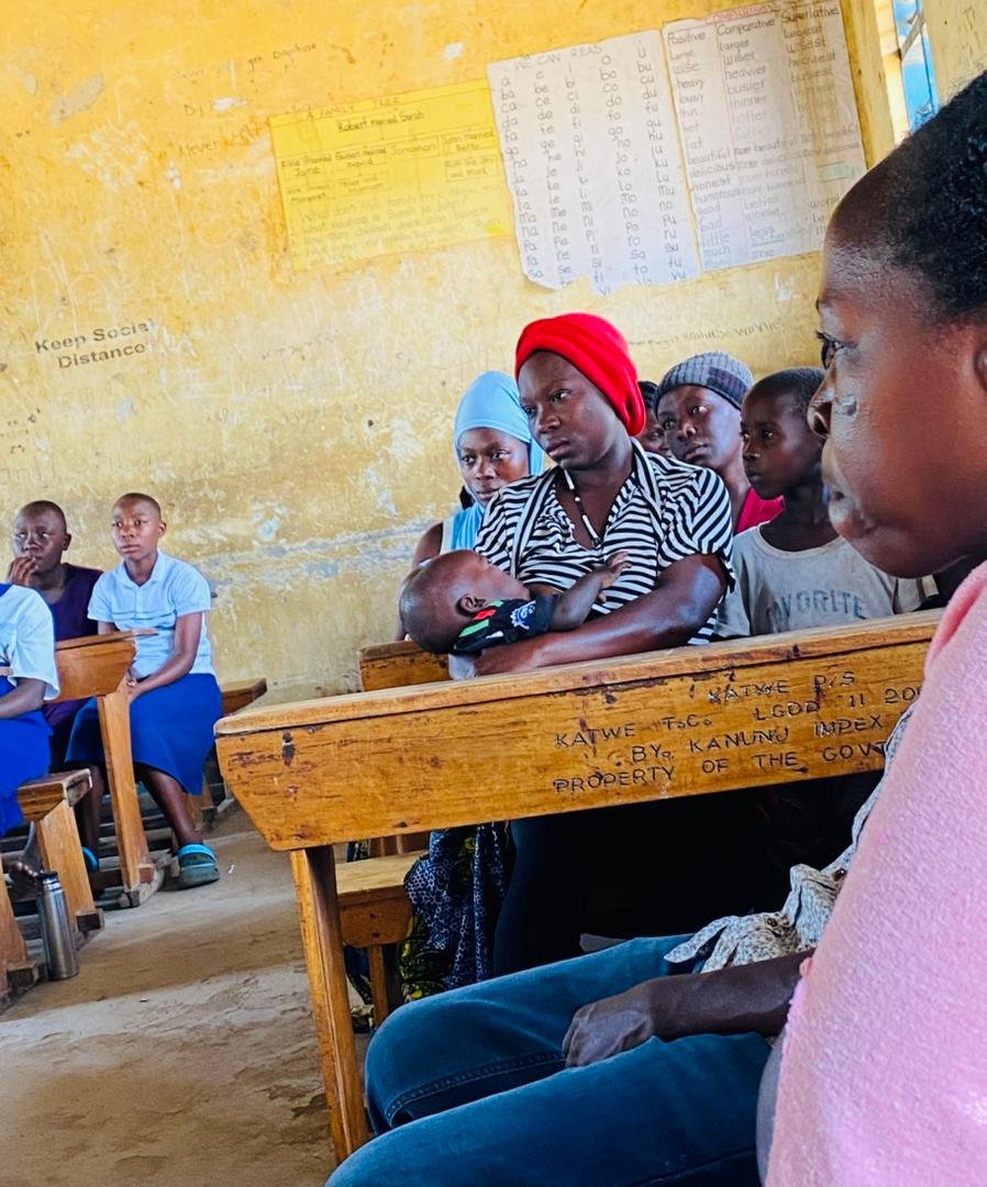 GreenHomeOrg's tweet photo. A young mother is not a lost dream!!

Let's stop judging and start supporting, let's encourage them, guide them, and remind them that they can still do better, become better and achieve their dreams. 
#ghowd #girlsfirstfund #youngmothers #girlseducation #kasese https://t.co/EoAiIHKzvh