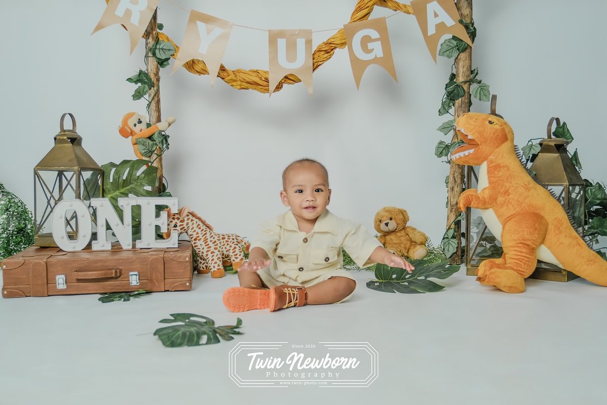 GretchenRujb's tweet photo. Want a special moment without a birthday celebration? This cake smash session is worth trying, moms. Book now before the price goes up! https://t.co/IWRwh5kwQD