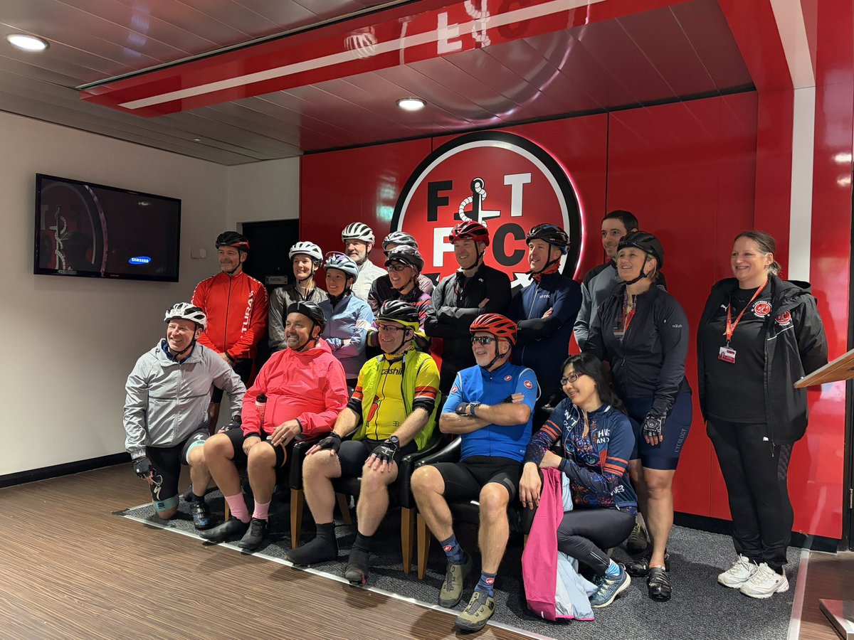 FTFCCommunity's tweet photo. Clinicians and staff from @LancsHospitals have reached @ftfc on their 140-mile charity ride! 🚴‍♂️🌟

The team are visiting the eight Lancashire football clubs involved with the Versus Cancer prehabilitation programme, and fundraising for Rosemere Cancer Foundation @RosemereCF 

A huge well done to everyone taking part. Keep pedalling and stay safe! ❤️⚽️

🔗If you wish to donate to their cause click the link in @LancsHospitals bio 

#fleetwoodtowncommunitytrust | #lancshospitals | #charitybikeride | #cancerprehab
