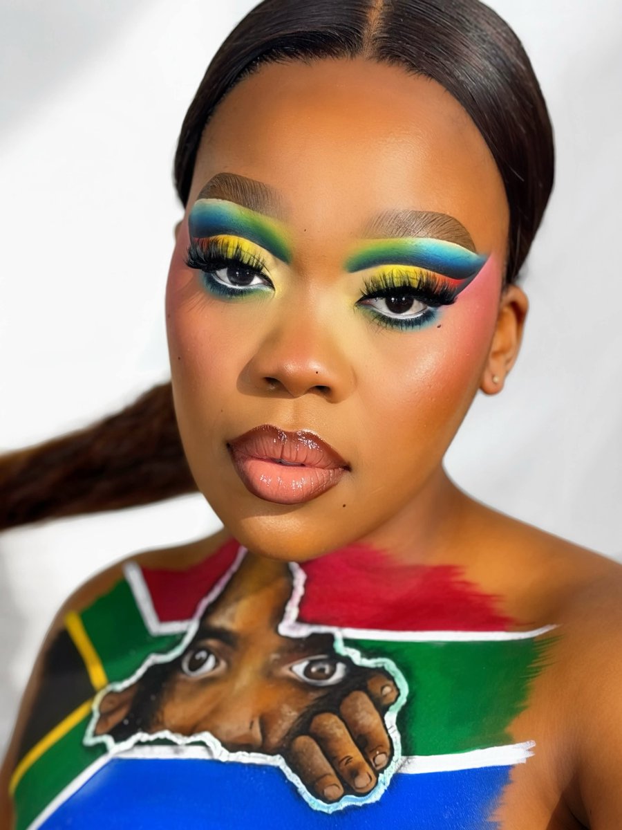 teeBhelekazi's tweet photo. Ngiyithandani lentombazane 🔥♥️ https://t.co/nD65KKaoTy