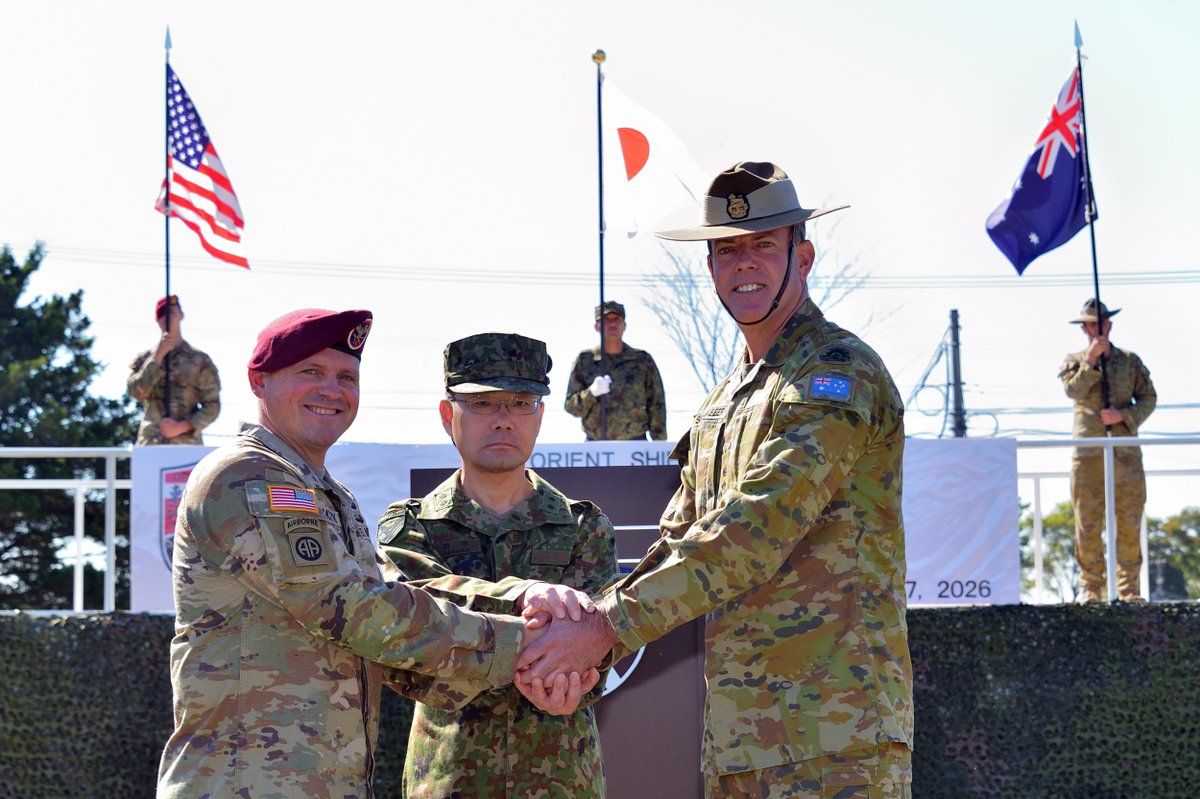 JGSDF_pr's tweet photo. 🇯🇵🇺🇸🇦🇺#陸上自衛隊 は、９月１７日、東千��駐屯地において、令和８年度米豪陸軍との実動訓練「#オリエント・シールド２６」（#OS26）の訓練開始式を実施しました。
陸自第１１旅団、米第１１空挺師団及び豪第１師団は、北海道の各演習場において共同戦闘訓練、共同ＣＢＲＮ対処訓練、共同兵站・衛生訓練、共同実弾射撃訓練等を実施し、作戦遂行能力の向上を図るとともに、更なる日米豪の連携強化を図ります。
ＣＢＲＮ:Chemical（化学）、Biological（生物）、Radiological（放射性物質）、Nuclear（核）兵器の頭文字