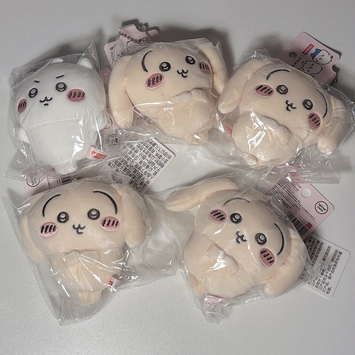 Leejstore's tweet photo. ꒰ Pre-order 🛒꒱ #ตลาดนัดchiikawa #ตุ๊กตา10cm #พรีออเดอร์จีน

🍀Miniso x Chiikawa keyring
ꔛ ราคา 200฿ (มัดจำ100฿)
สินค้ามีตามรูป

💫มัดจำที่เหลือชำระตอนของถึงไทย
❤️‍🔥ส่งกลับไทย15-25วัน
🌈สั่งซื้อทาง DM ค่าส่ง 35/50 https://t.co/045VgCMEAC