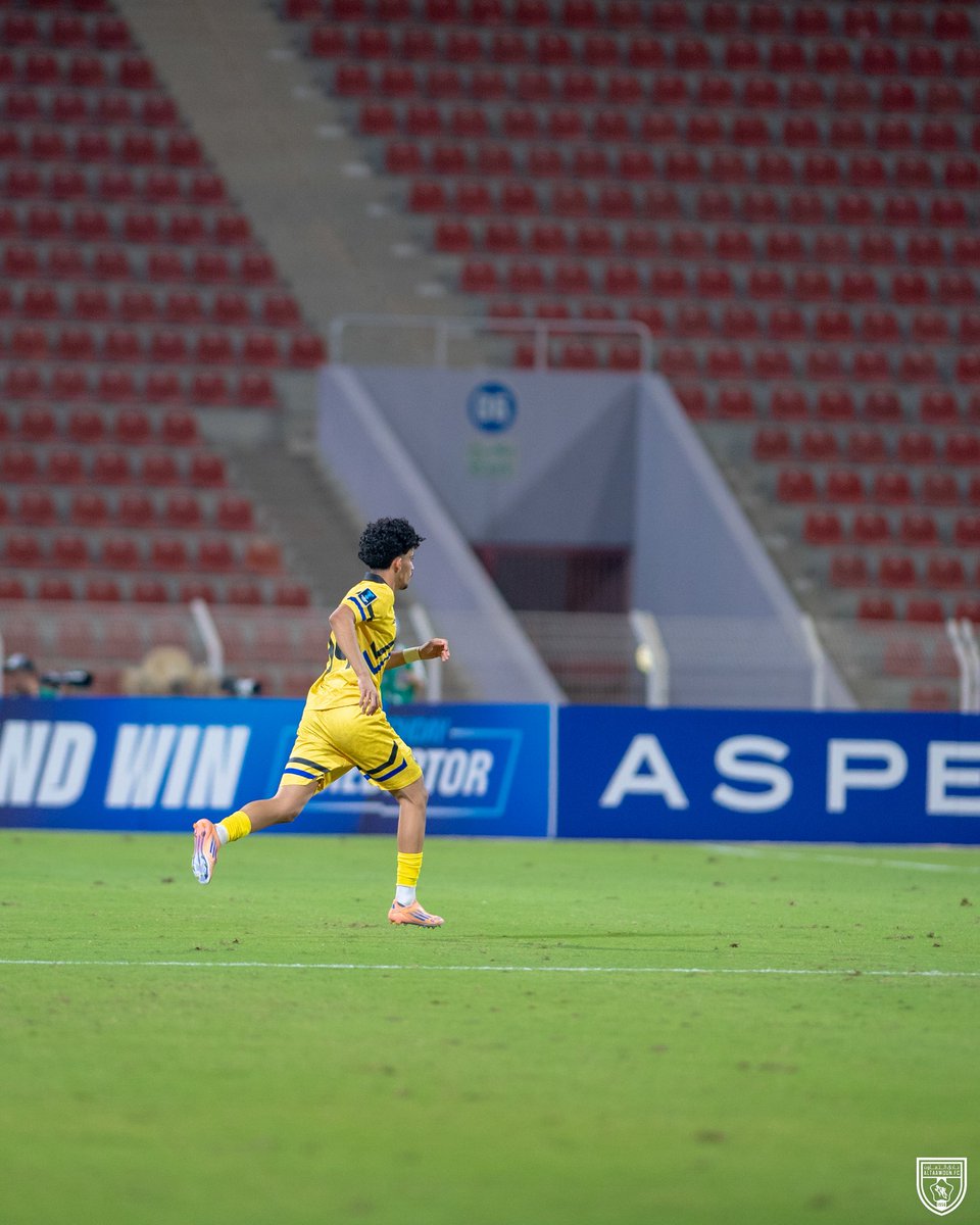 Sport_DRC's tweet photo. 🌟 || الظهور الأول مع الفريق الأول لـ نجمنا لؤي المحيميد ، وما هي إلا البداية ! 👏💛 https://t.co/GdpXPW7k5C