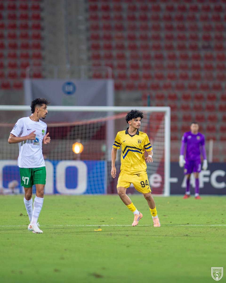 Sport_DRC's tweet photo. 🌟 || الظهور الأول مع الفريق الأول لـ نجمنا لؤي المحيميد ، وما هي إلا البداية ! 👏💛 https://t.co/GdpXPW7k5C