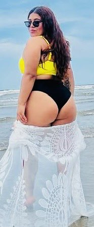 OrtizL666's tweet photo. Jeni García una chaparrita,muy preciosa 👌ademas de que se carga un tremendo culo bien delicioso y grande🤤 🍑🥵 se ve muy cómoda para ponerla en varias posiciones y darle mucha verga 🍆🥵🥵💦 
#Chaparritaculona #Guanajuato https://t.co/8KgDi0kR2u