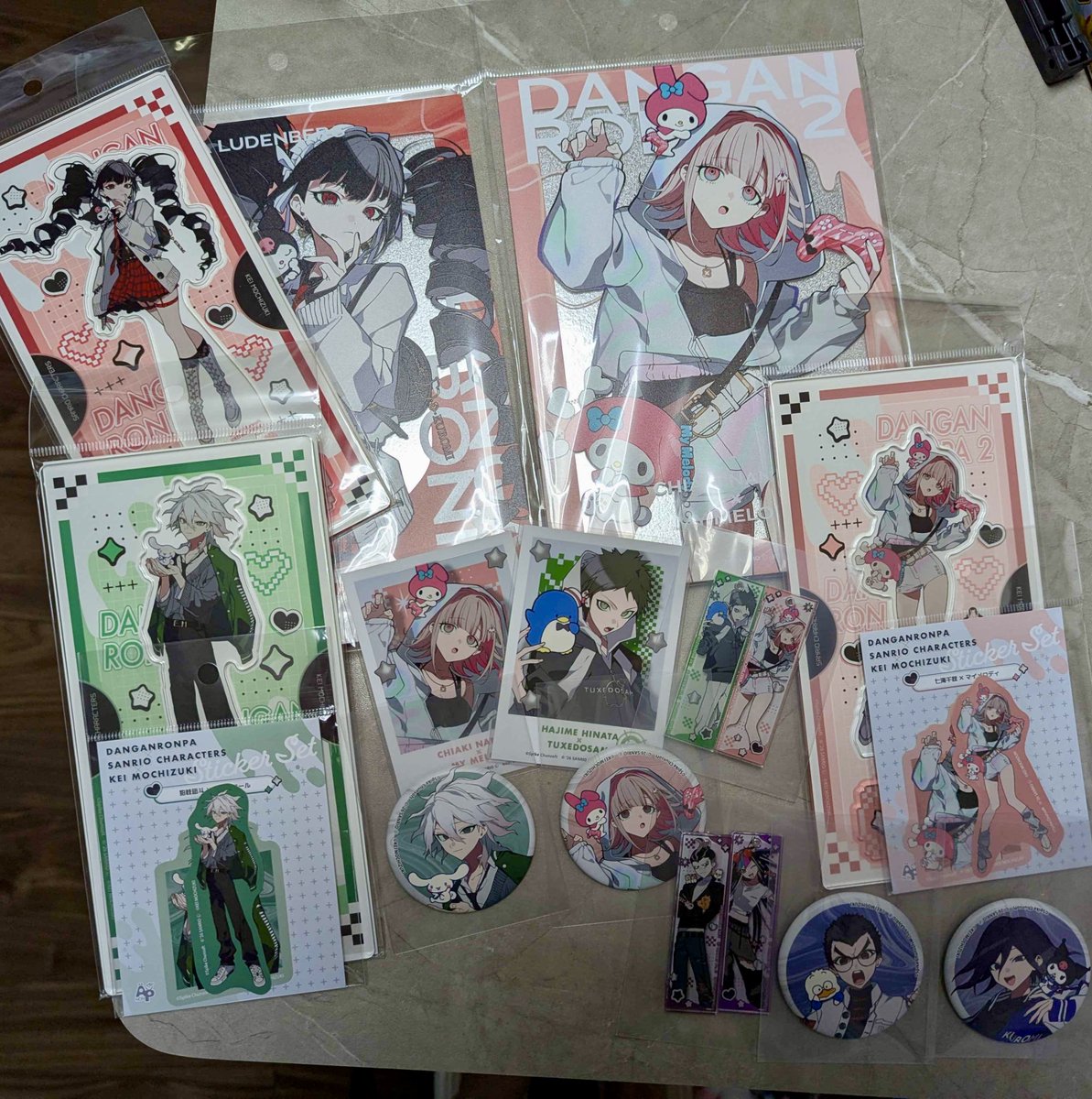 y_rik_'s tweet photo. 京都特典なかったから初日凸してきた！ブラインド、イラカ4つと他2つずつ買ったら七海千秋コンプできてアツすぎる🤍特典も目当てめちゃ引けて嬉しすぎる〜〜セレスさんは交換していただいた！神 https://t.co/mJEox3TWMa