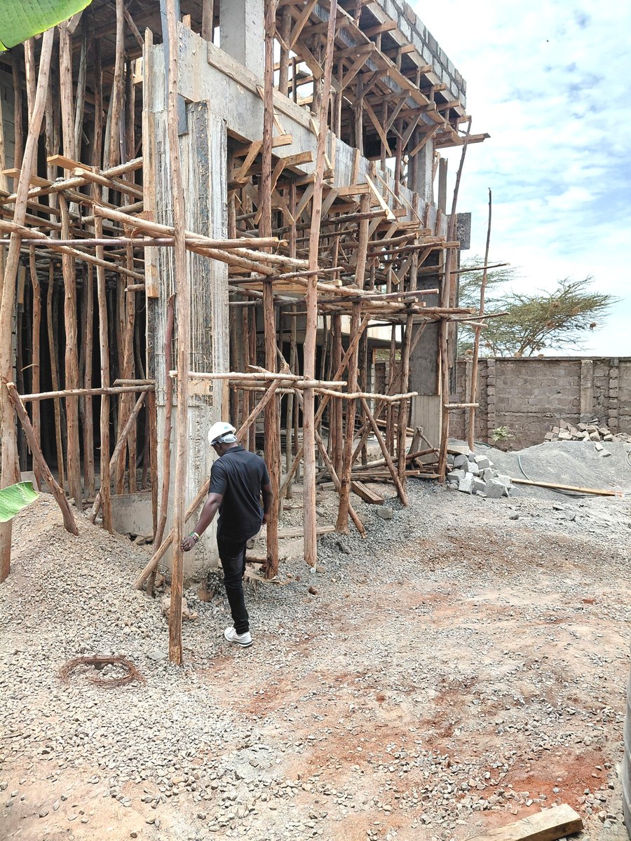 Okanga_DesignIt tweet picture