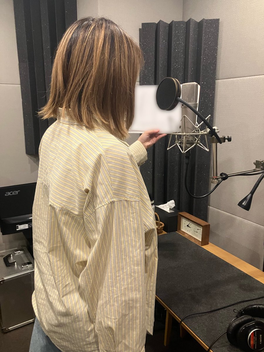 apteLab2026's tweet photo. 【本日の一報🎤】
きっかけを掴んだアプトラボ生にはオーディションのチャンスがあります✨

テープオーディションを通して養成所のレッスンだけでは学べないことを学んでいます🔥

#アプトプロ #アプトラボ #声優養成所 https://t.co/KvVSzd2hzH