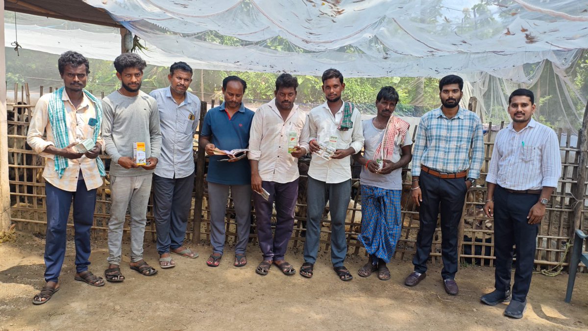 skyec_official's tweet photo. SkyEc successfully conducted a follow-up Shepherd Campaign at Konijerla Village, Vijayawada.
 We sincerely thank all the participants for their valuable support.

#skyec #shepherdcampaign #livestockhealth #animalhealth #shepherds #veterinarycare #farmerengagement https://t.co/cMwyJ7AsQ7