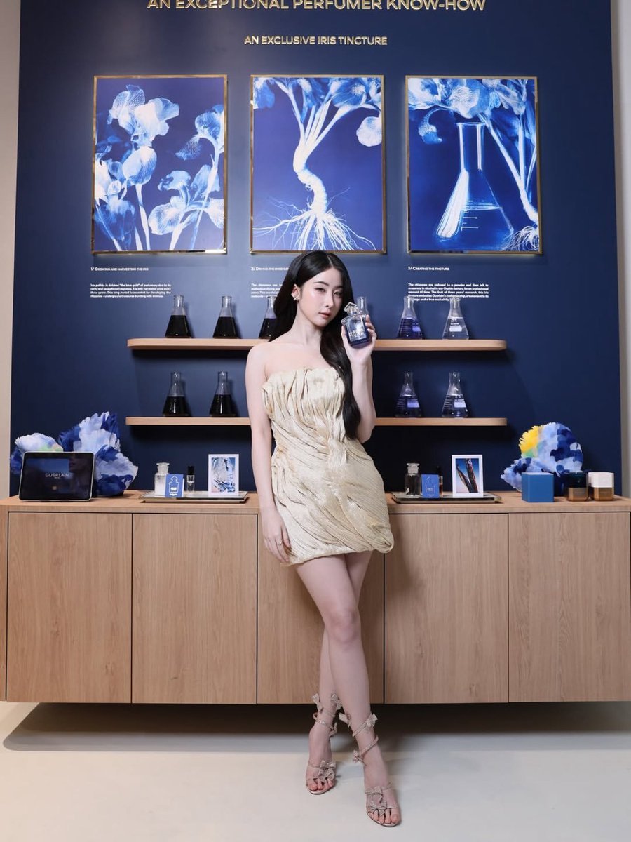 CineFocu's tweet photo. Yoko Apasra (#YokoApasra) stuns at the Guerlain pop-up at Siam Paragon while presenting the fragrance L’Heure Bleue. https://t.co/bpjOTAL9rx