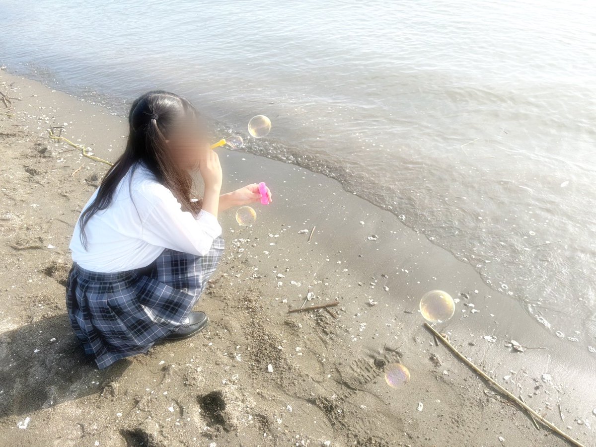 Rarnuchi_00's tweet photo. だれかこの海の水綺麗にする
加工とかできる人いませんか😿 https://t.co/X5UQnabH2a