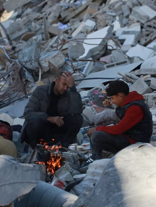 MahazainMaha's tweet photo. اللهم فرجا و مخرجا 🇵🇸
#غزة اليوم💔 https://t.co/gn6AbzUEQX