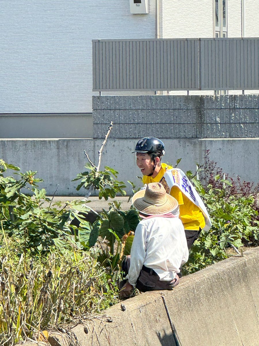 kanzaki_utadu's tweet photo. 宇多津町議会議員補欠選挙     
国民民主党公認候補の   
「神崎ともき」です！        

本日も自転車で多くの皆様からの声を伺いました。
皆様からのお声を糧にがんばります！
 #国民民主党 #宇多津町 https://t.co/AUMJaLnF9X