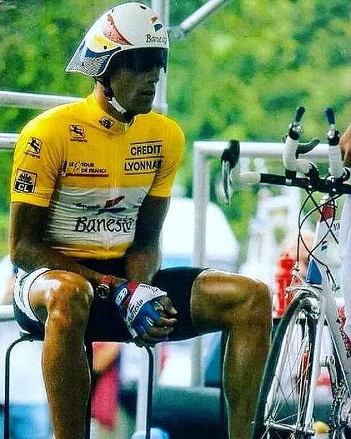 josean0728's tweet photo. Miguel preparado para iniciar la crono de Lac de Vassivière y sentenciar su 5° tour consecutivo
@letour (1995) https://t.co/mG72wbpcrm