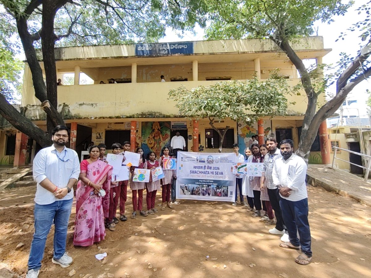 OfficerC1869's tweet photo. Swachhata Hi Seva 2026 | Day 01 – 17.09.2026
Art Competition successfully conducted at ZHPS Government School, Budwel, promoting awareness on cleanliness, hygiene. Enthusiastic participation by children reflected their commitment to the message of Swachhata. https://t.co/MfZfe67oK9