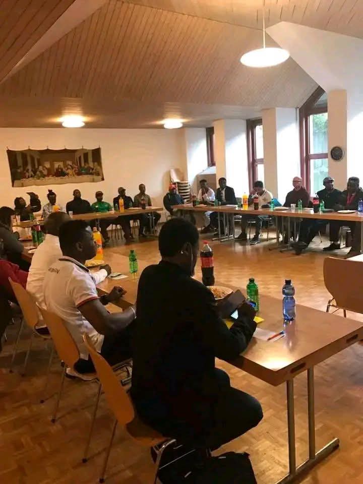 real_DOS_Press's tweet photo. The healthy thing about this DOS @real_IpobDOS  led by Mazi Chikadibia Edoziem @cedoziemm is that they understand the ideological stand of IPOB for Biafra freedom and the understanding that Biafra must be liberated for the survival of our people. 
All of them have been members for over a decade. 

@ChinasaNworu 
@EmekaGift100