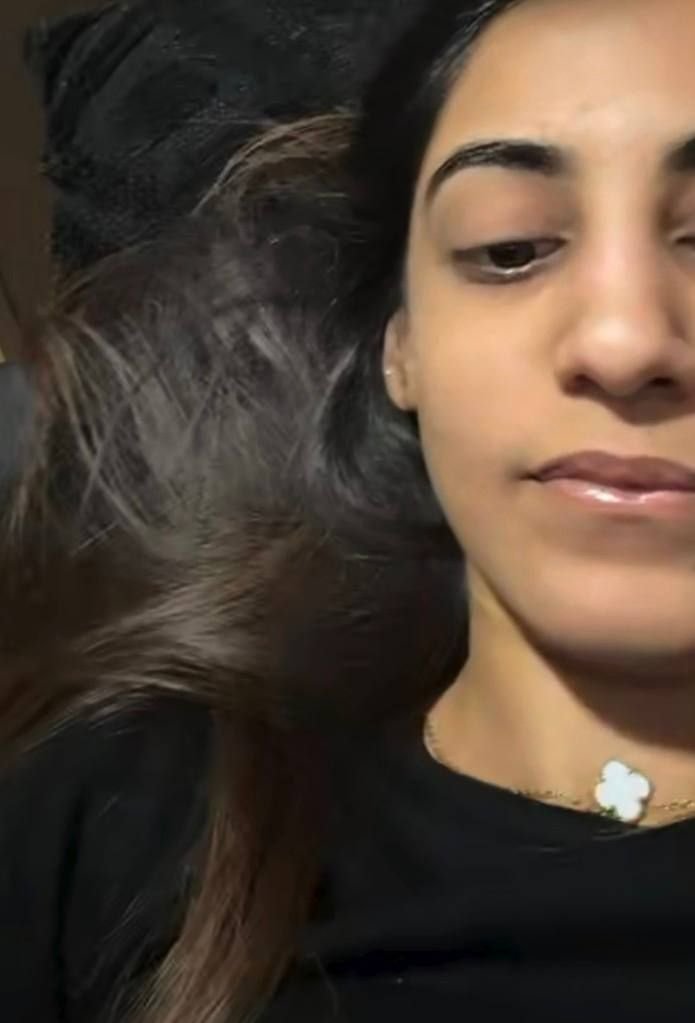 hack90807361422's tweet photo. Paki slag with a big ego 
#pakistani #ukchav #desi #sexy
#browngirl #asiangirl #randi https://t.co/bcJNZMwwGp