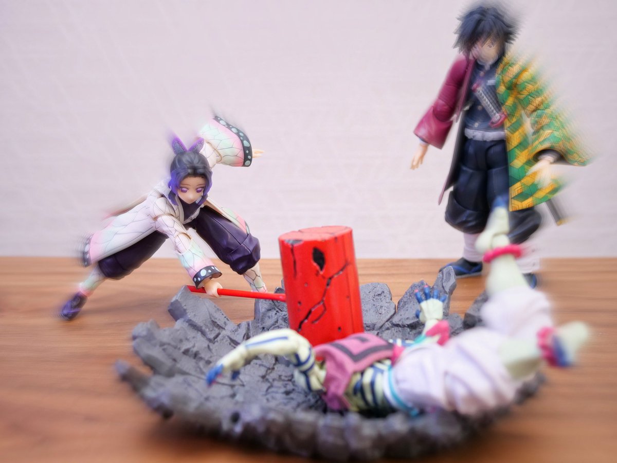 kissshot51's tweet photo. 私は柱の中で唯一
鬼の頸が斬れない剣士ですが https://t.co/veIoAS51Rh