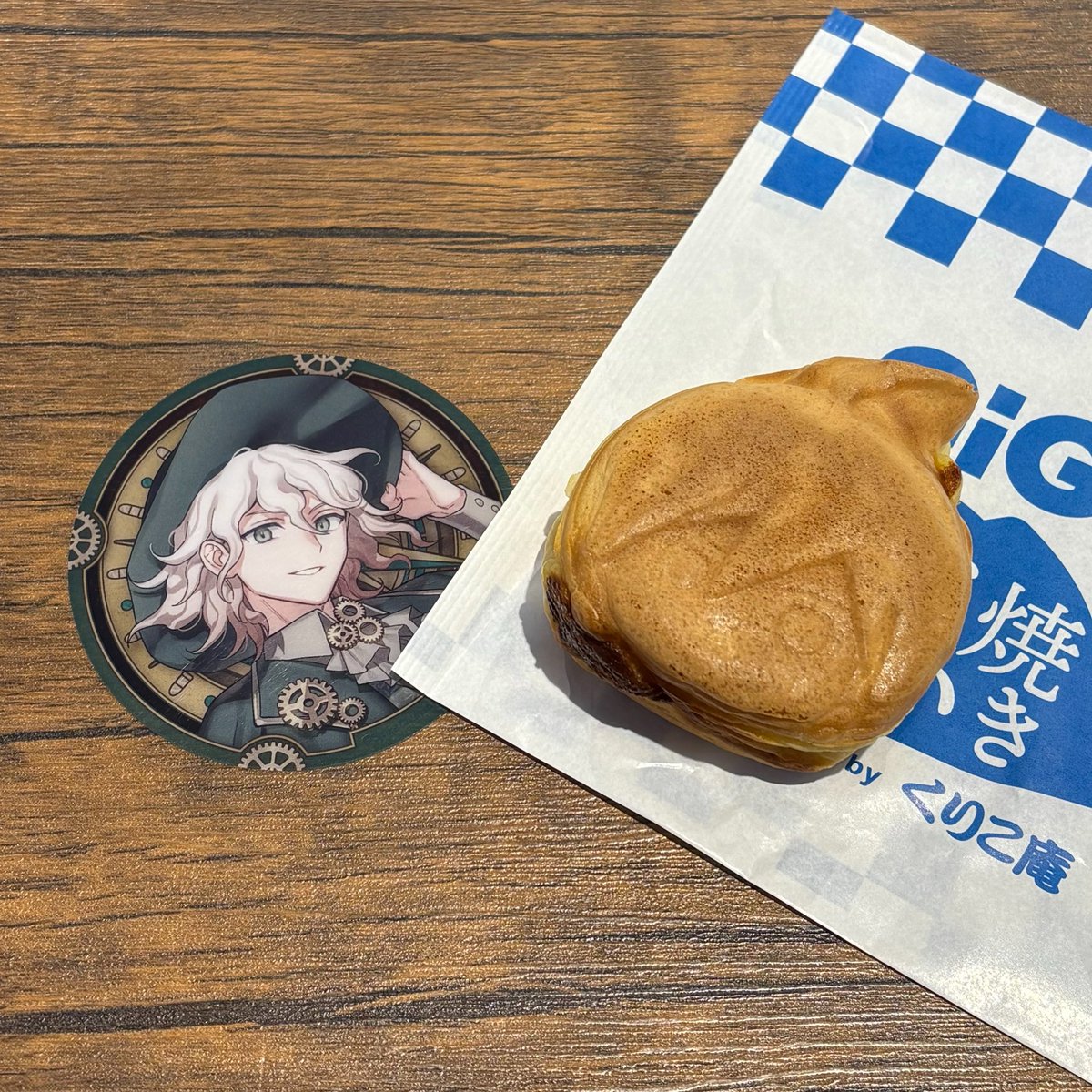 cyl_xU's tweet photo. サンリオロンパ初日、ロンパ焼き駆け込み
カード神引きすぎ❤️‍🔥❤️‍🔥かわいい〜〜
特典、狛枝と目が合った瞬間さすがに笑った https://t.co/34YUHqhWAR