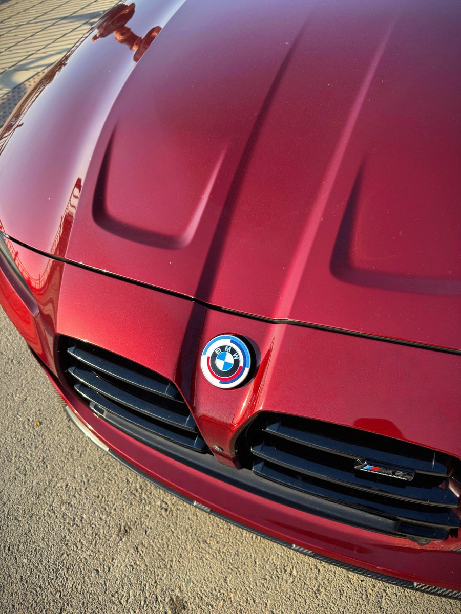 Bilusolda's tweet photo. Aventurine red is truly a game-changing color. https://t.co/4OG9qXNO8j