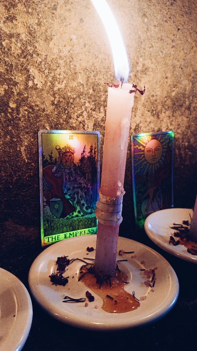 xxxdix2's tweet photo. Na mesa fazendo atendimento imediato!  🧜‍♀️🌊

Perguntas Completas!

Tarot ou Cigano: 💌
1 -$7
3 -$17
5 -$28

 https://t.co/0oE9BNDsRd…🤍🌟
#: cartomante, tarologa, taro, tarot online, tiragens, baralho cigano, signos, previsões, magia, free card, gratuita anitta bts fazenda https://t.co/rpfayhxOKE