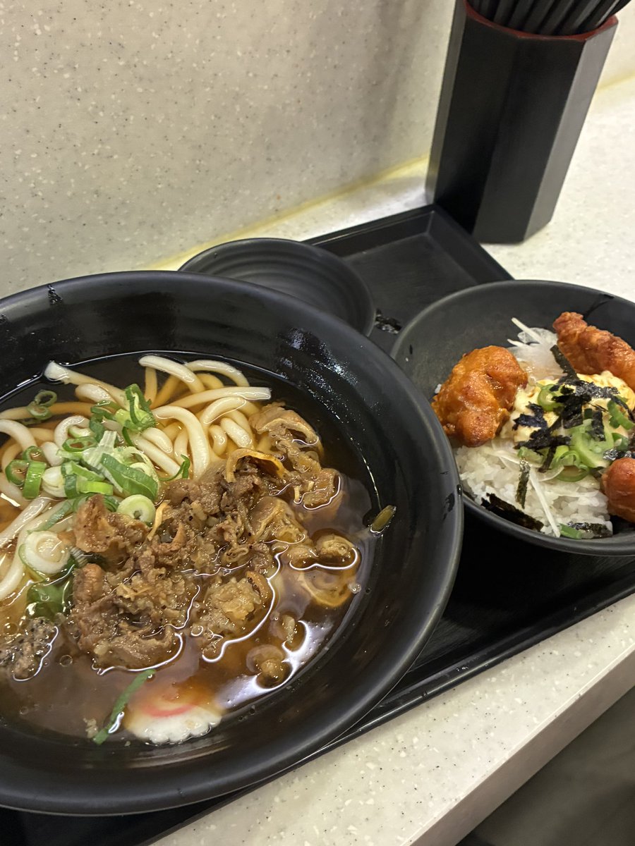 yammmy___00's tweet photo. 역전우동 
치킨마요에있는 마요네즈 레시피 ㄹㅇㄹㅇㄹㅇ궁금함 https://t.co/aUi0q42HPV
