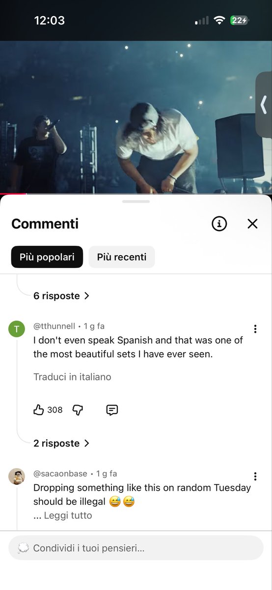 CamilaLP21's tweet photo. Que chimba leer este tipo de comentarios y darse cuenta que el español es una de las lenguas más preciosas que existen 🖤 es arte ese álbum https://t.co/N9ZAG0tQAt