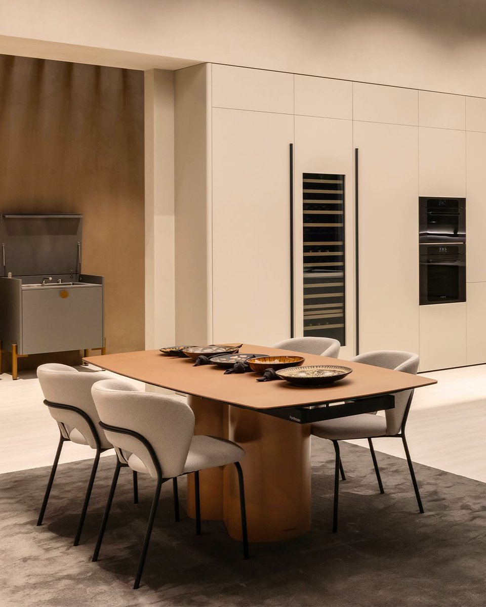 KitchenItaliaUg's tweet photo. Visit our showroom at Ghats Complex, Jinja Road, opposite UMI Kitchitalian2023@gmail.com | +256 749 104 464 #stosaucine #italiankitchens #ugandainteriordesigners #fyp @stosaucine_official https://t.co/wyc2vkusNH