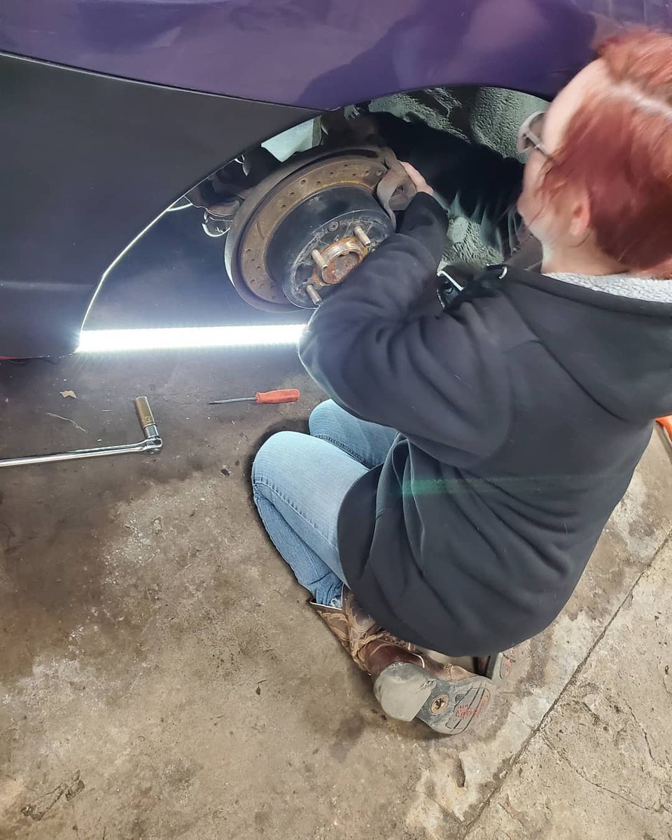 HNarima03's tweet photo. Extended studs and 10mm spacers arrived, and I mostly fixed the rear fitment. My amazing girlfriend, who’s never really worked on a car, did the passenger side mostly by herself. https://t.co/VWocAMM5Qg